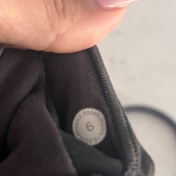 Lululemon Flow y bra long line - Picture 5 of 5